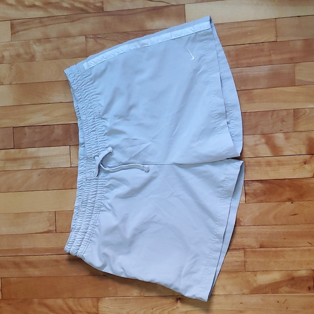 Nike running short